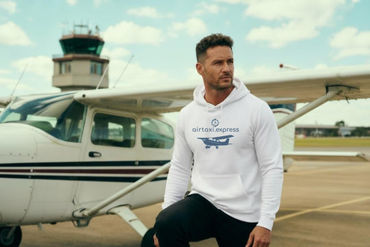 airtaxi.express | Hoodie - Logo mit UL-Flieger
